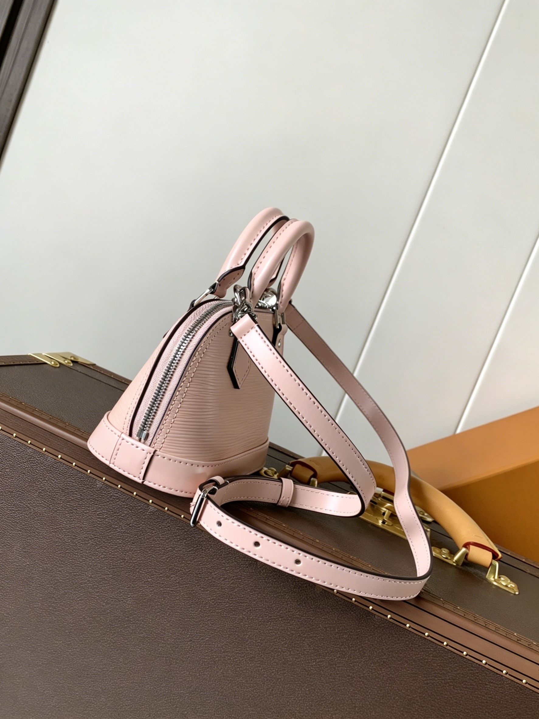 Shoulder Bag Structured - Tas Tangan Baru, Kulit Asli, Dapat