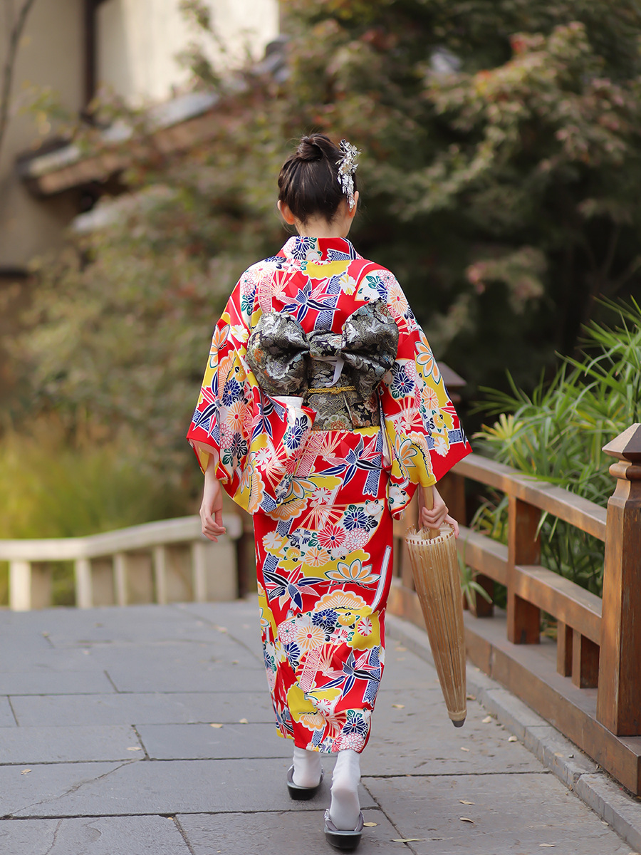 Japanese Women Formal Wear - Kimono Tradisional Jepang Wanita Merah, Yukata
