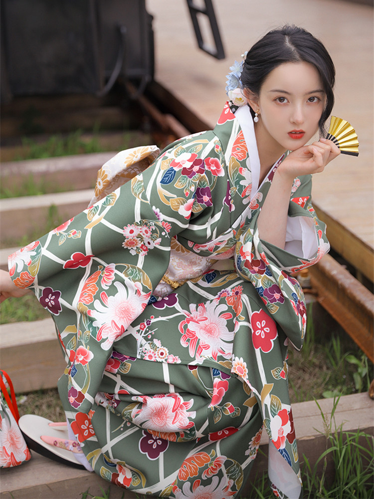 Gaun Panjang Wanita Motif Bung - Japanese Women Formal Wear ulasan dan harga