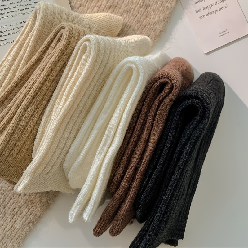 Kaos Kaki Wanita Musim Dingin  - Women'S Formal Wear For Cold Weather ulasan dan harga